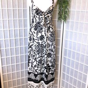 Knox Rose Darling High Waist Midi Sundress in Back/White Floral Print, Pockets S